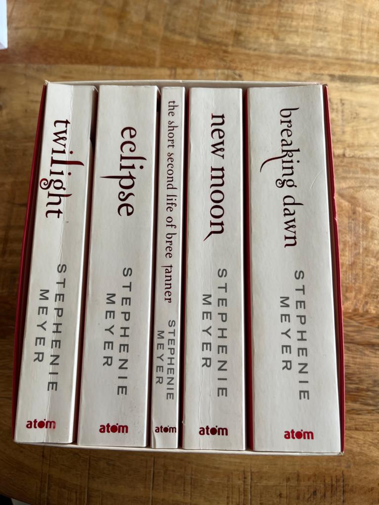 The Twilight Saga Boekenset - Stephenie Meyer, Ophalen of Verzenden, Gelezen, Nederland