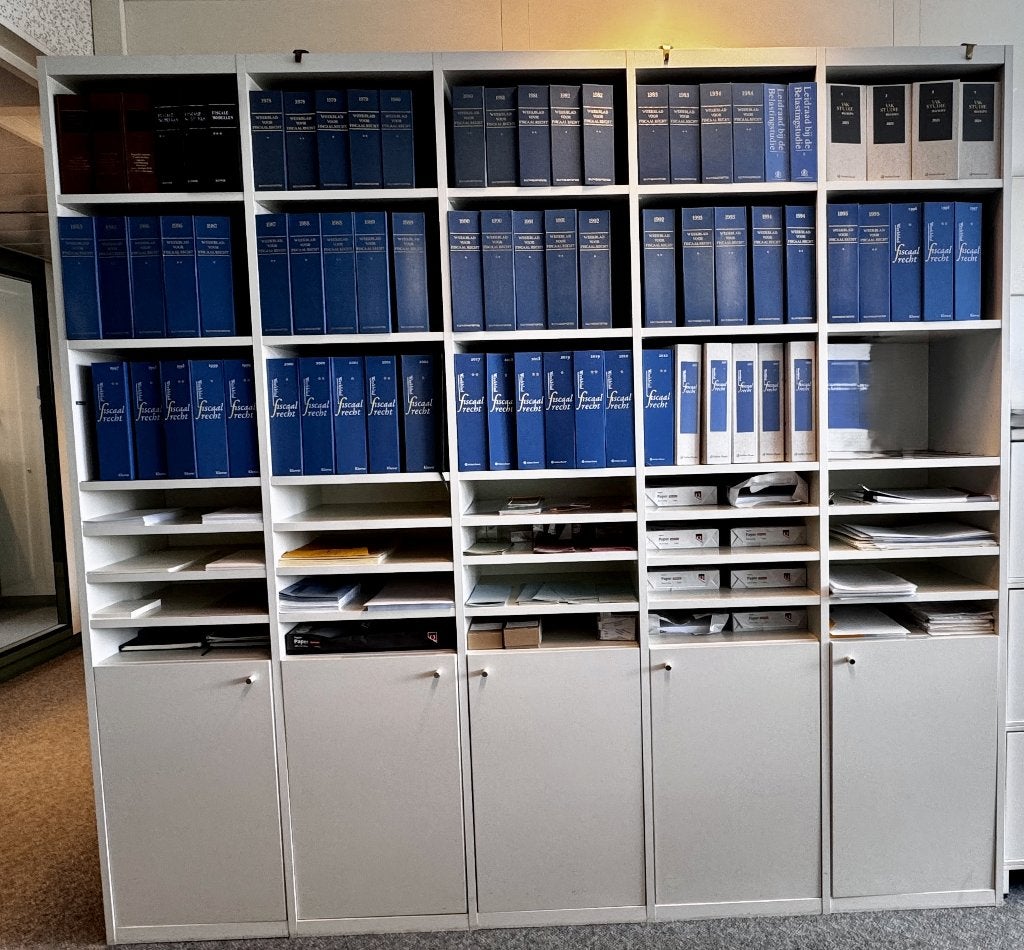 FREE Office Cabinets,Shelving Units&Glass Shelves/Boekenkast, Ophalen, Gebruikt