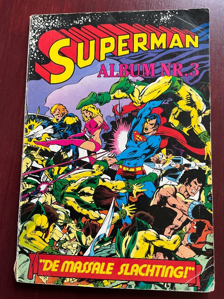 Superman 9.3, Eén stripboek, Ophalen of Verzenden, Gelezen