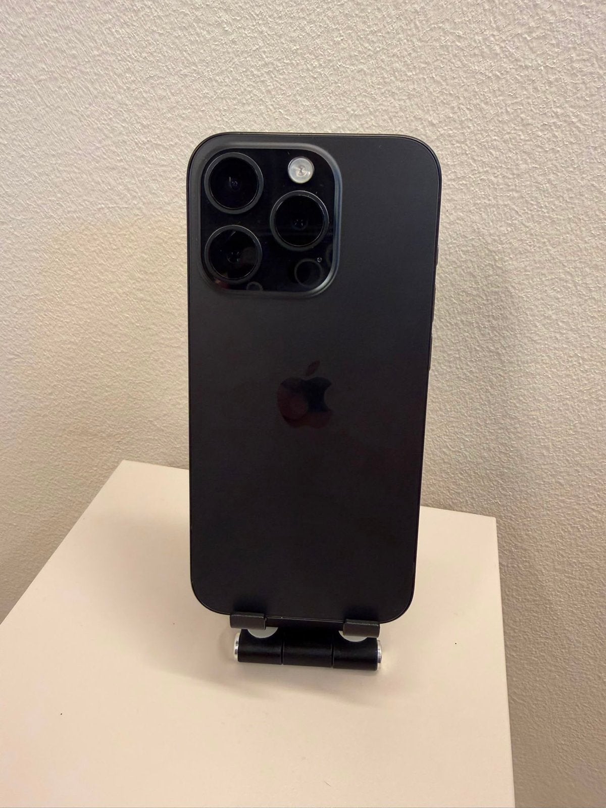 iPhone 15 Plus eSIM model - Zo goed als nieuw, Telecommunicatie, Mobiele telefoons | Apple iPhone, 256 GB, Zwart, Zo goed als nieuw