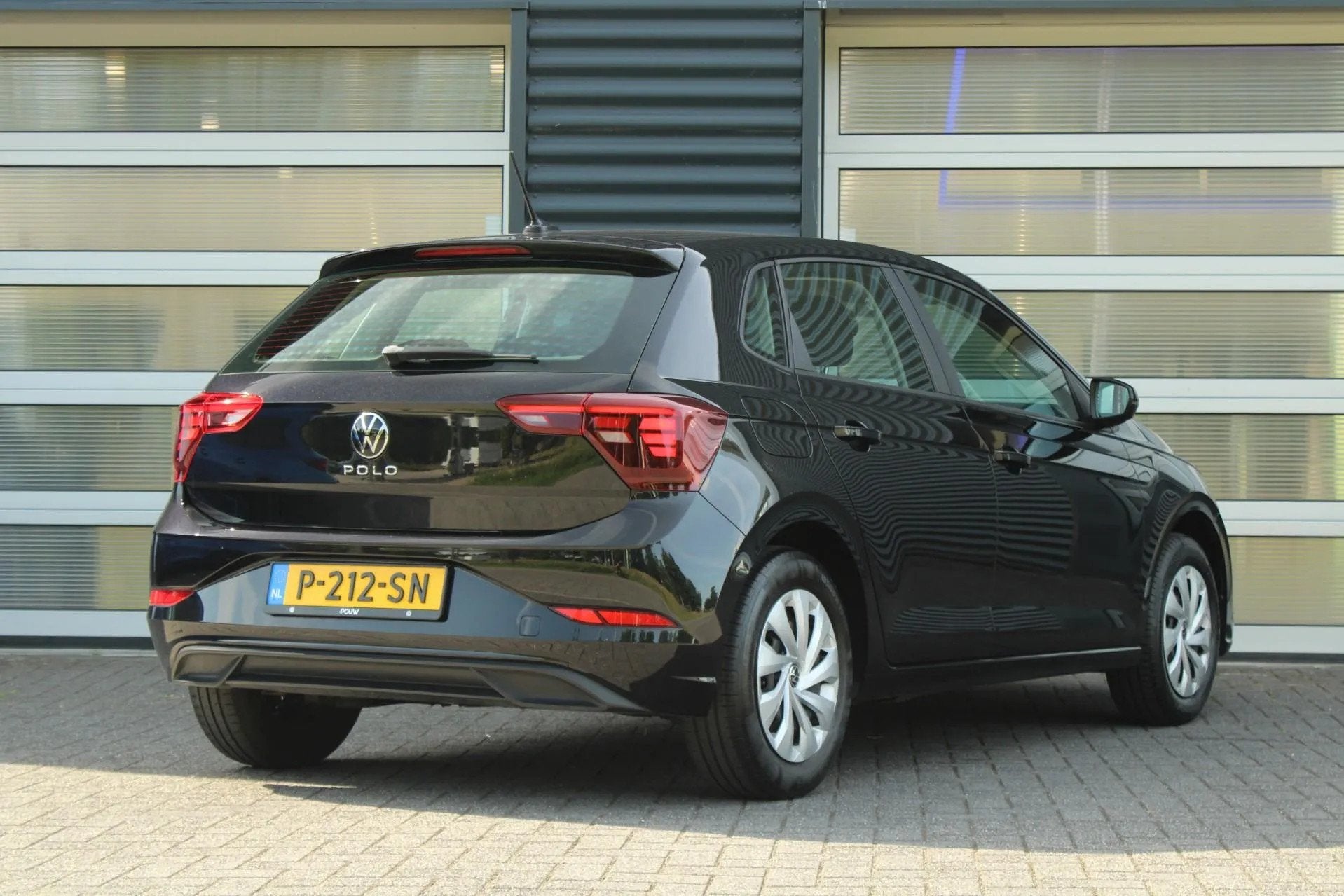 Volkswagen Polo 1.0 TSI 95pk Polo (bj 2022), Voorwielaandrijving, Start-stop-systeem, Gebruikt, 1072 kg
