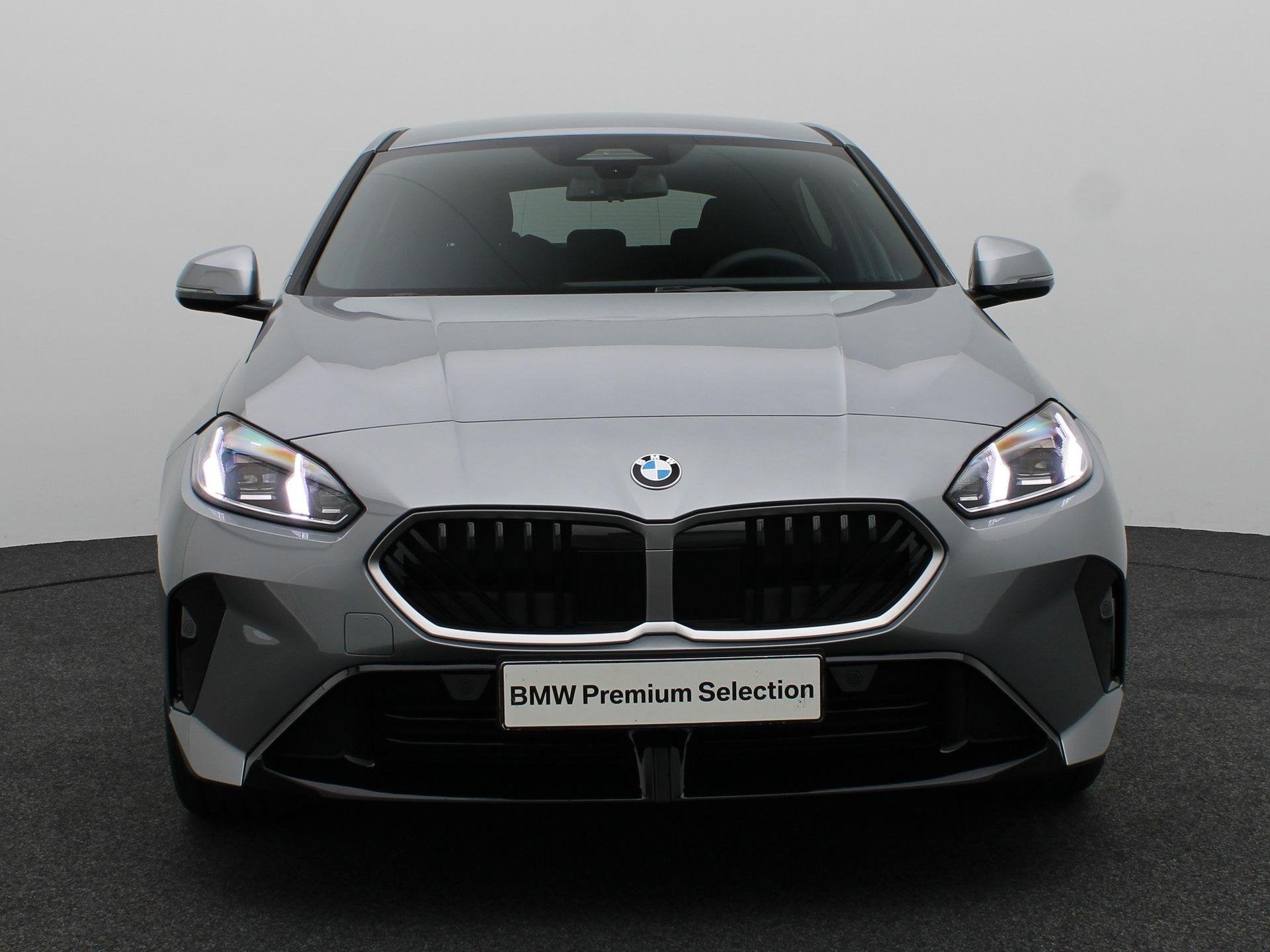 BMW 1 Serie 120 M Sportpakket Pro | Premium Pack | M Adaptie, Auto's, Stof, Met garantie (alle), Origineel Nederlands, Bedrijf
