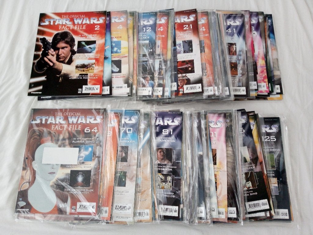 Starwars FactFile + cadeau (compleet + sealed), Verzamelen, Verzenden, Nieuw, Boek of Poster