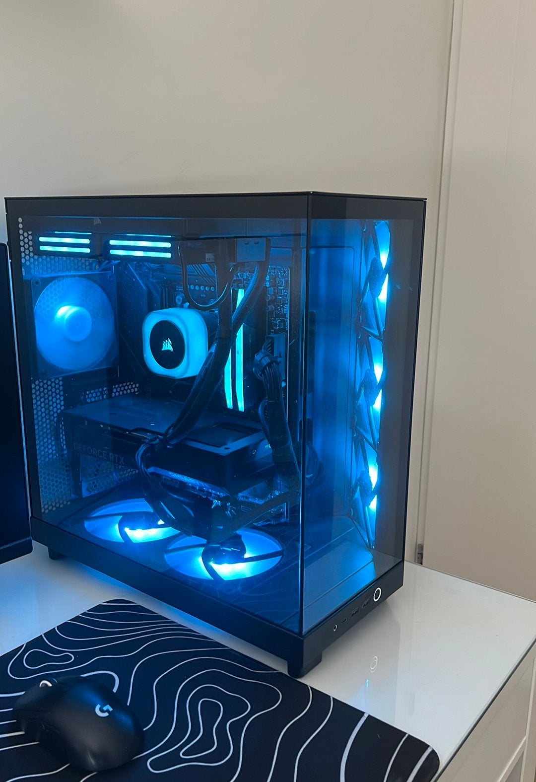 Game PC (Ryzen 7 9800X3D + RTX 4070), Ophalen, 32 GB, Virtual Reality, Zo goed als nieuw