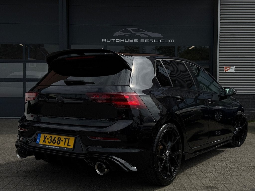 Volkswagen Golf 1.5 eTSI Style R Line Sfeer Clima Maxton Sto, 4 cilinders, 150 pk, Alcantara, Zwart
