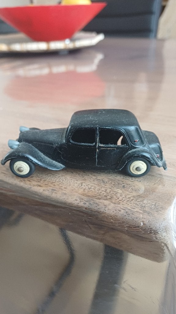 Dinky Toys citroen 11BL, no.24N(1), Antiek en Kunst, Antiek | Speelgoed, Ophalen of Verzenden
