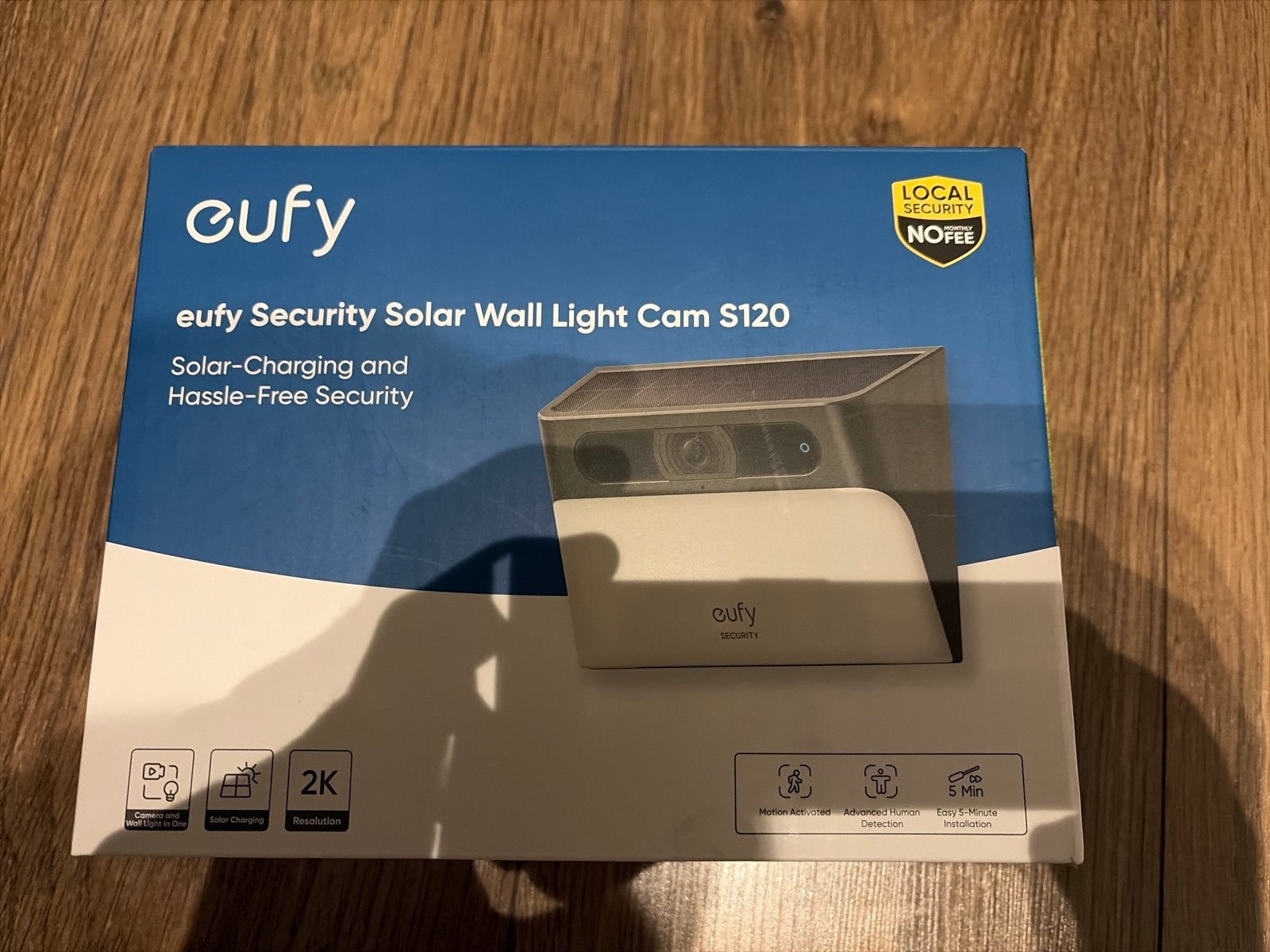Eufy Security Solar Wall Light Cam S120 - 2K Resolutie, Ophalen of Verzenden, Nieuw, Buitencamera