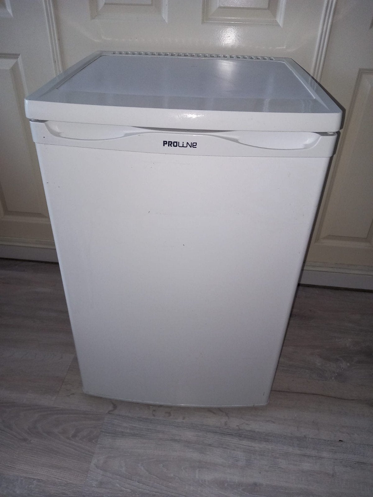 Goedwerkende Tafelmodel Koelkast Merk:Proline, Witgoed en Apparatuur, Koelkasten en IJskasten, 100 tot 150 liter, Ophalen, 85 tot 120 cm