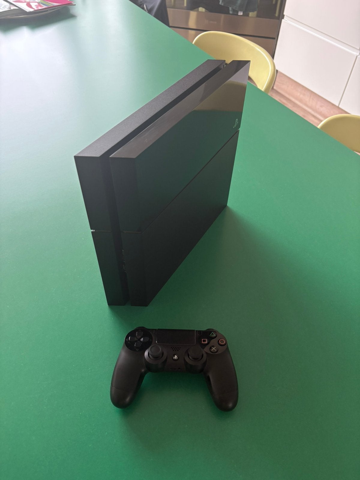 PlayStation 4 met 5 games, Spelcomputers en Games, Spelcomputers | Sony PlayStation 4, Met games, Ophalen of Verzenden, Zo goed als nieuw