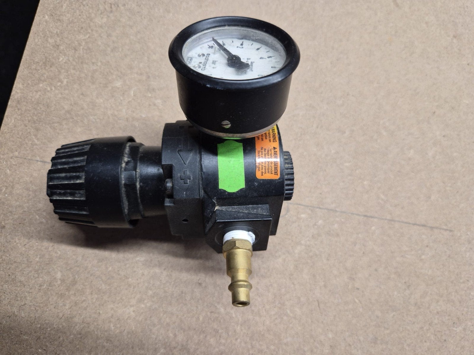 Wilkerson R16-C2-000 Luchtfilterregelaar met manometer, Doe-het-zelf en Verbouw, Compressors, Ophalen of Verzenden