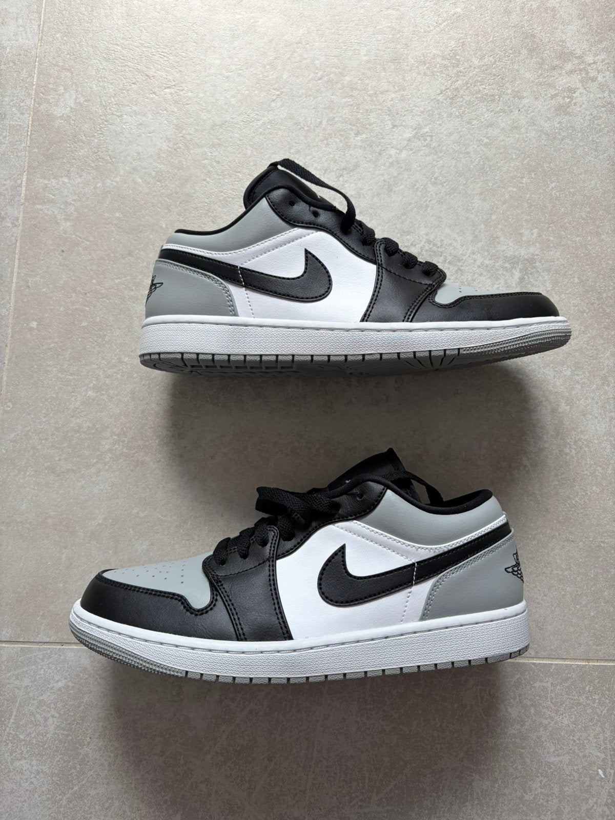 Air Jordan 1 Low Light Smoke Grey, Kleding | Heren, Schoenen, Nieuw, Sneakers of Gympen, Zwart, Ophalen of Verzenden
