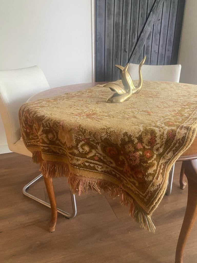 Vintage Tafelkleed/ lopertje  met Franjes en Bloemenpatroon, Ophalen of Verzenden, Gebruikt, Rechthoek