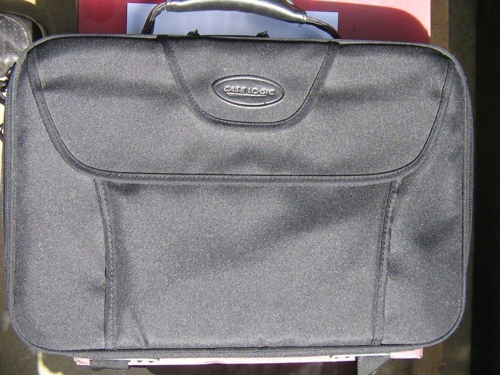 Case logic laptoptas/sleeve, Computers en Software, Ophalen of Verzenden, 17 inch of meer, Nieuw, Case Logic