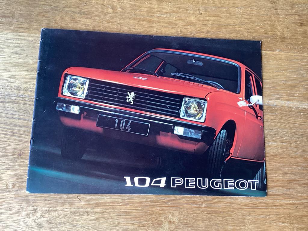 Peugeot 104 Brochure - Origineel uit 1972, Ophalen of Verzenden, Gelezen, Peugeot