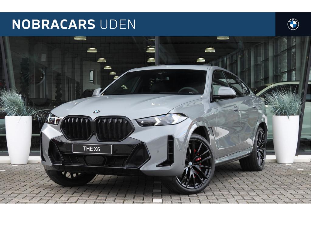 BMW X6 xDrive40i M Sport Automaat / Panoramadak / Trekhaak /, Automaat, Zwart, Stoelverwarming, Bedrijf