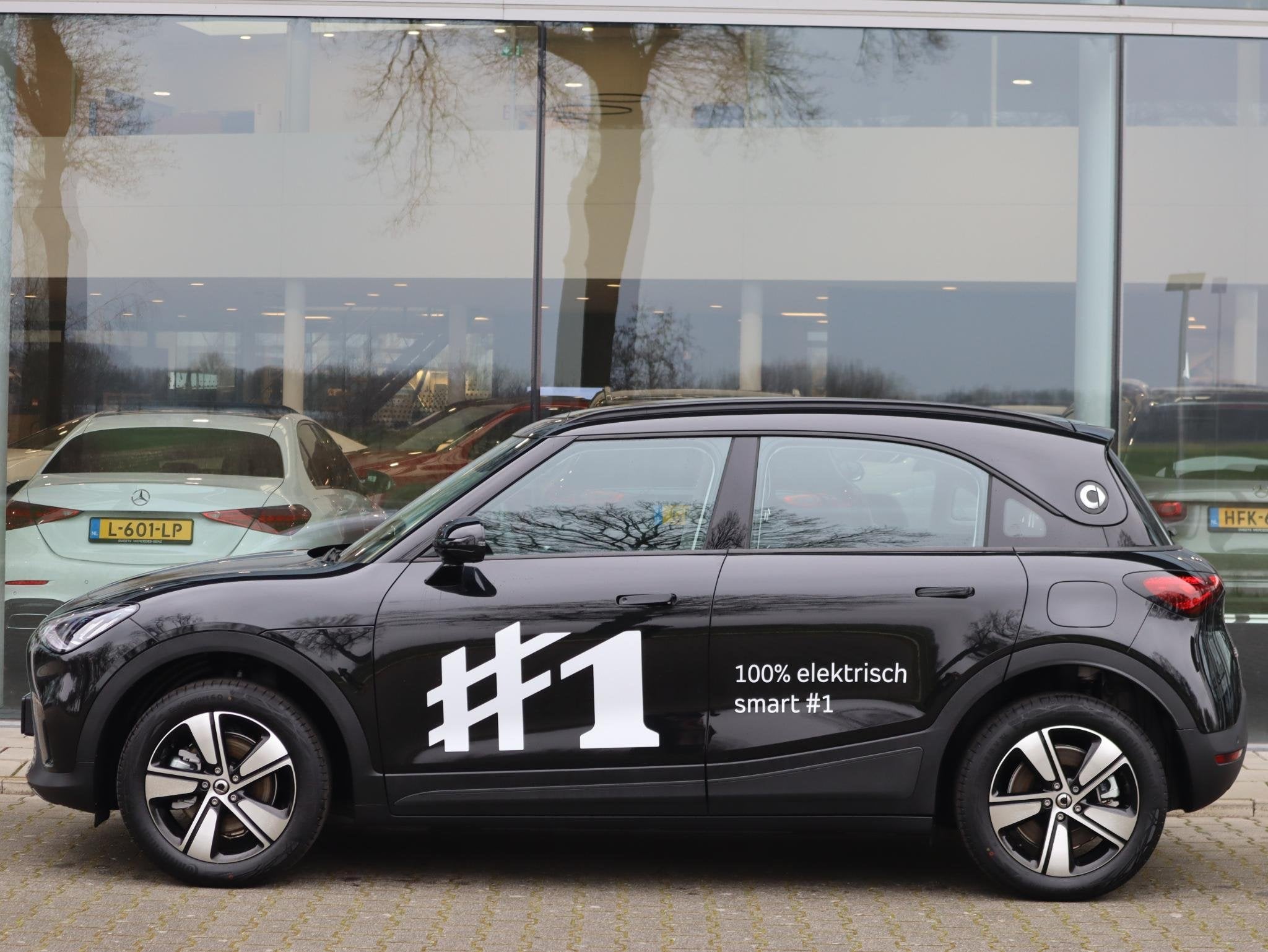smart #1 Pure+ 66 kWh, 12 maanden, Automatische klimaatregeling, Zwart, Zwart