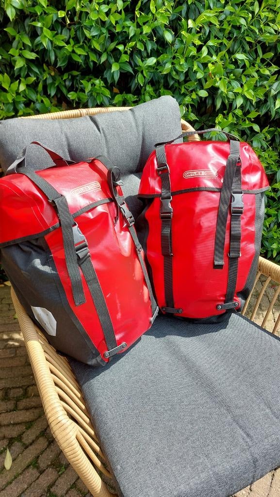 2 Ortlieb Classic Waterproof Fietstassen (20-30L), Fietsen en Brommers, Fietsaccessoires | Fietstassen, Ophalen of Verzenden, Zo goed als nieuw