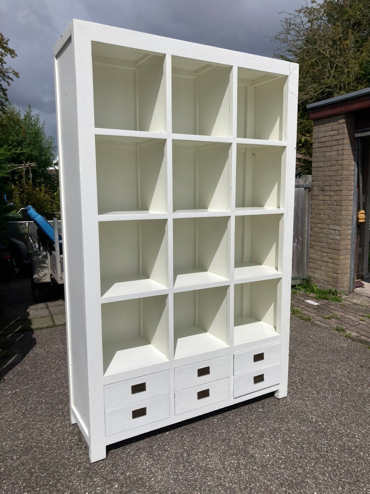 Witte kast, Ophalen, Met plank(en), Gebruikt, 200 cm of meer