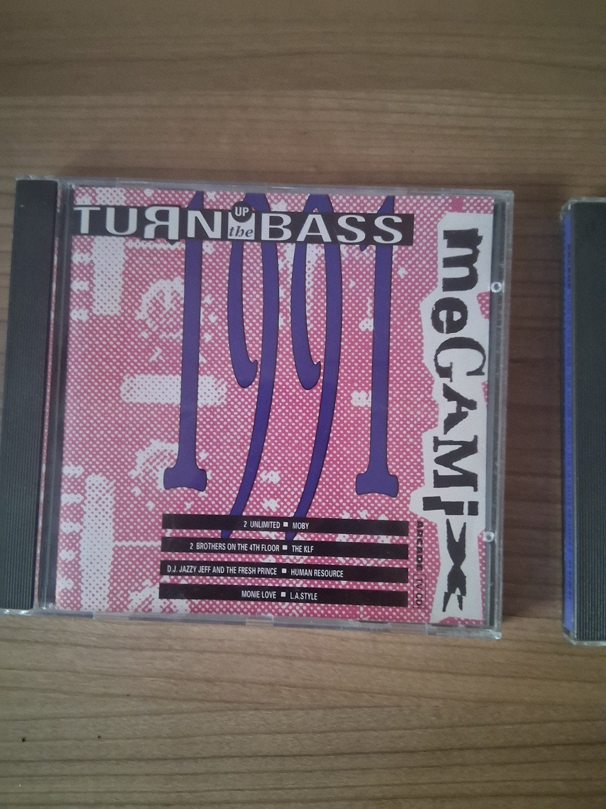 Turn Up The Bass House Party II & Megamix 1991 CD's, Cd's en Dvd's, Cd's | Dance en House, Ophalen of Verzenden, Gebruikt, House