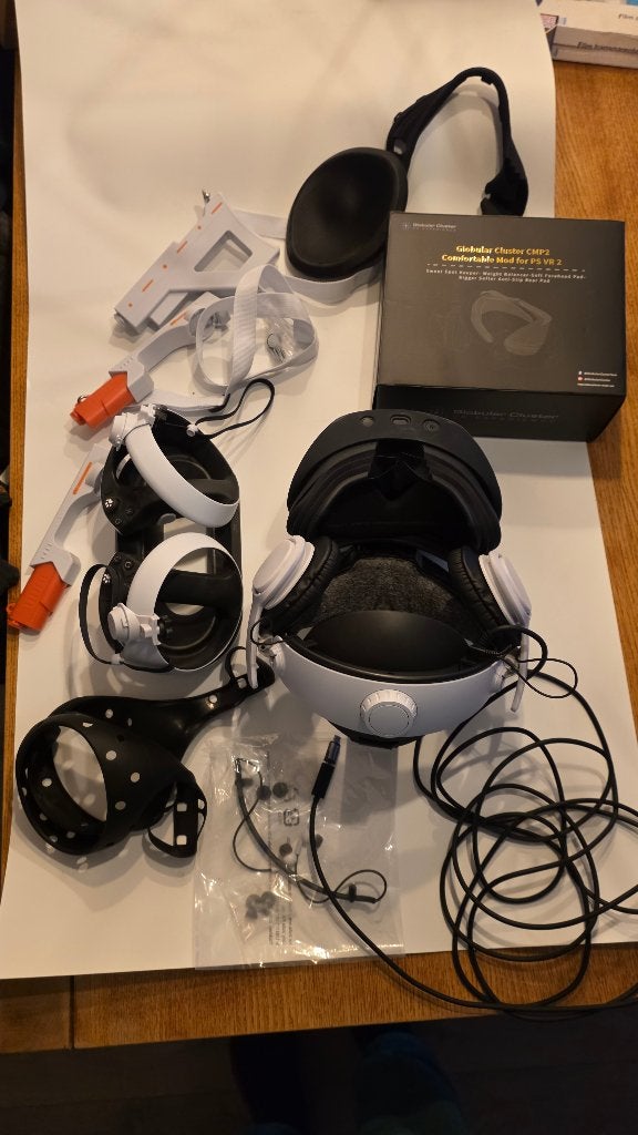 PSVR2 + Globular Cluster CMP2 & PH2 + veel accessoires, Ophalen of Verzenden, Zo goed als nieuw, VR-bril, Sony PlayStation