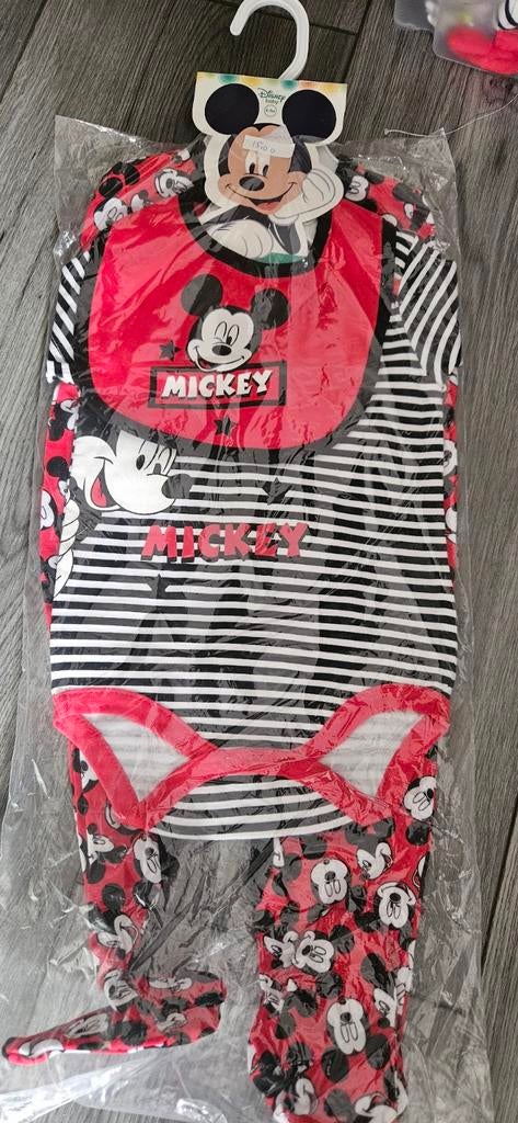 Mickey mouse set, Ophalen of Verzenden, Mickey Mouse, Nieuw, Kleding of Textiel
