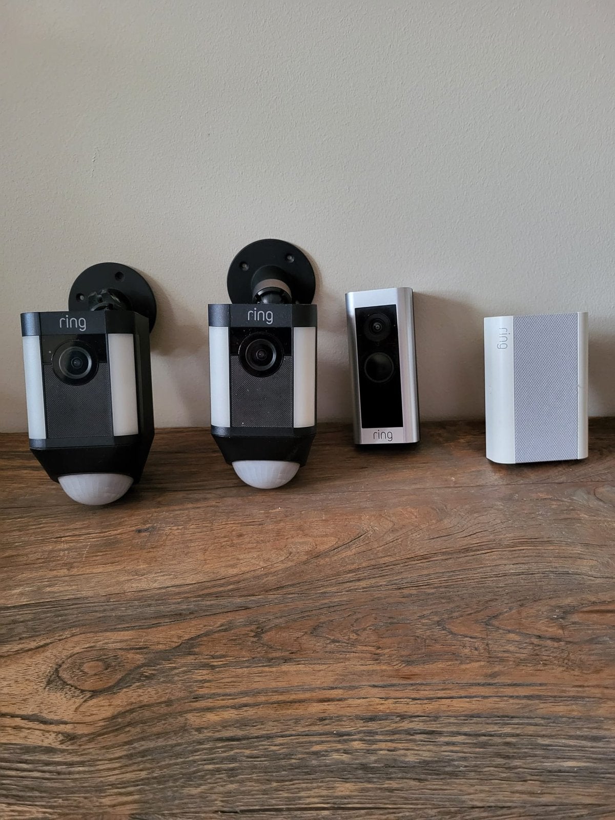 Ring deurbel pro 2 met Chime en twee buitencamera’s, Ophalen, Zo goed als nieuw