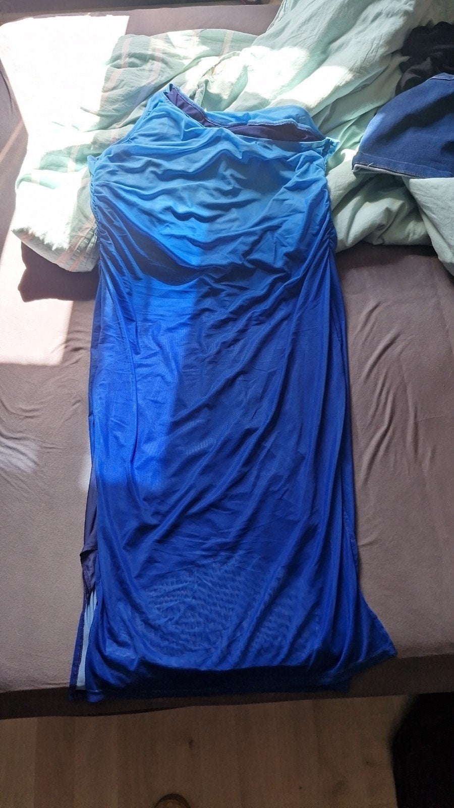 Blauwe one-shoulder jurk met ombre effect, Kleding | Dames, Blauw, Maat 46/48 (XL) of groter, Ophalen of Verzenden, Zo goed als nieuw