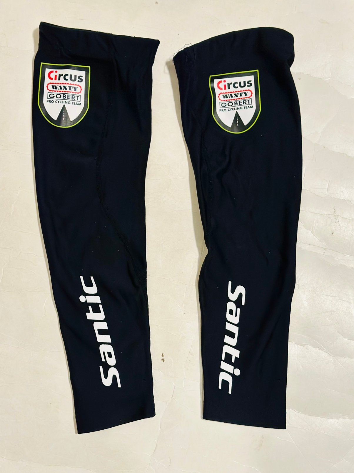 Wielrenkleding kniestukken Santic maat XS/S nieuw, S, Dames, Nieuw, Ophalen of Verzenden