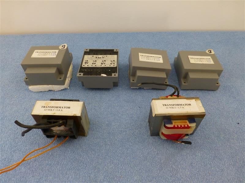 Transformatoren 220V => 5V , 9V, 12V, Ophalen, Nieuw