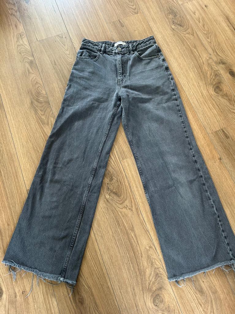 Pull & Bear wide leg jeans maat 36, Kleding | Dames, Ophalen of Verzenden, Zo goed als nieuw, Maat 36 (S), Grijs