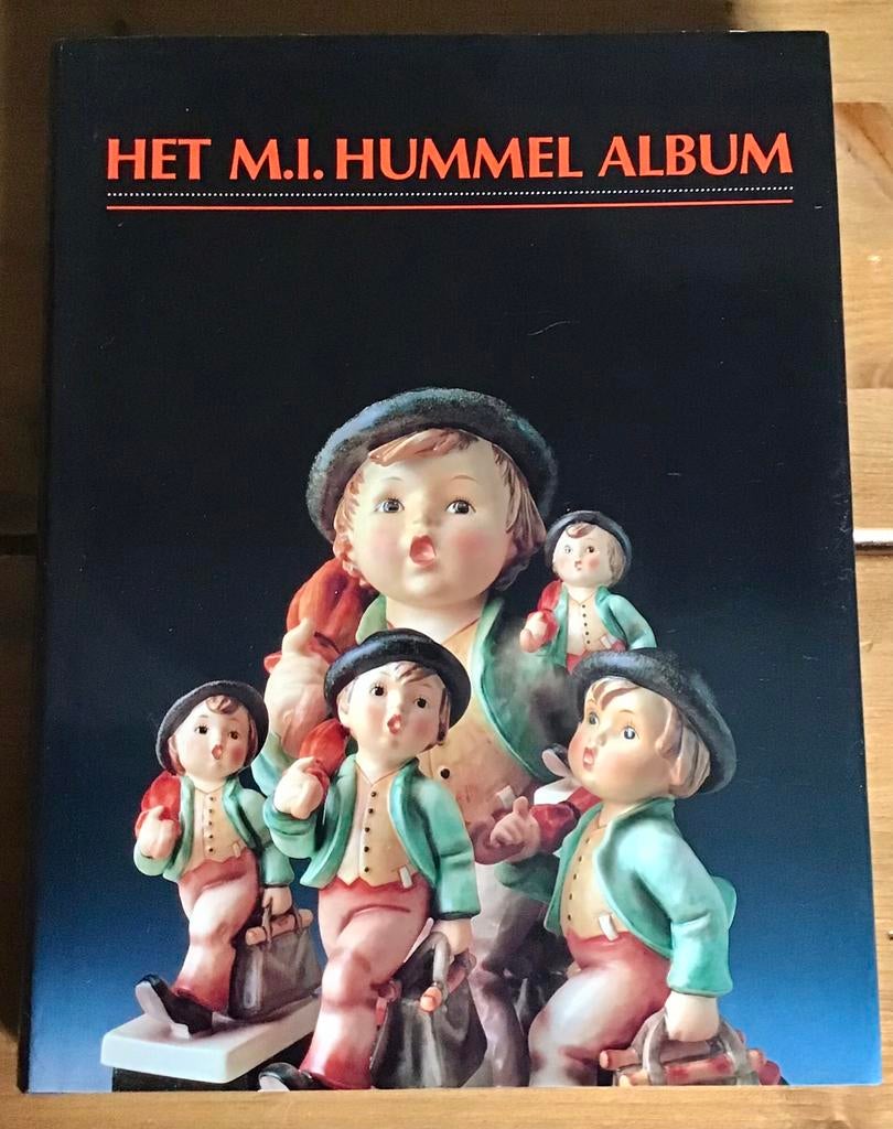 HET M.I. HUMMEL ALBUM 1994, Ophalen of Verzenden, Gelezen