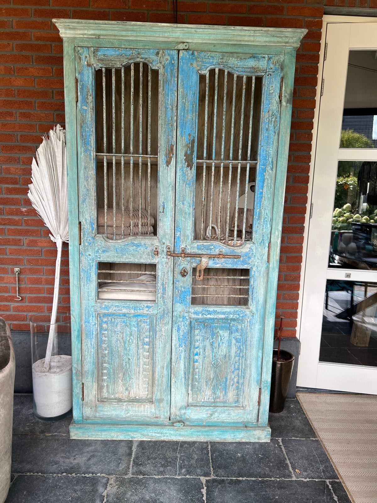 Unieke Indiaanse kast - turquoise met tralies, Ophalen
