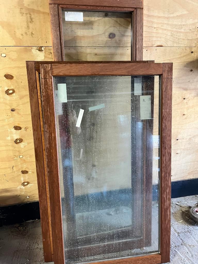 Hardhouten kozijnen nieuw 2 stuks, Doe-het-zelf en Verbouw, Glas en Ramen, Ophalen, Gevelraam of Ruit, Minder dan 80 cm, Zo goed als nieuw