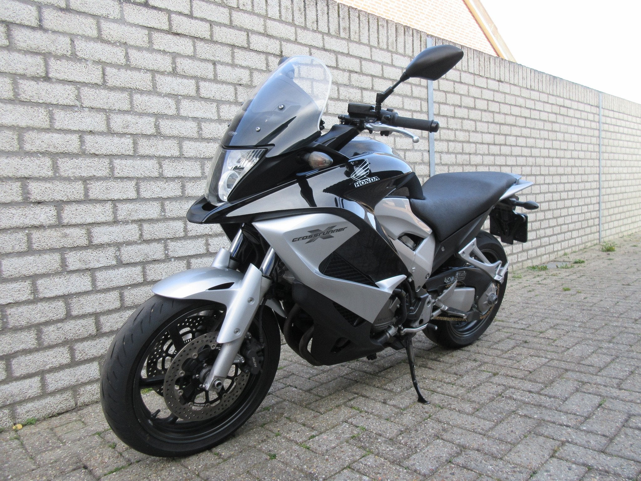 Honda VFR800X (bj 2011), Bedrijf, Toermotor