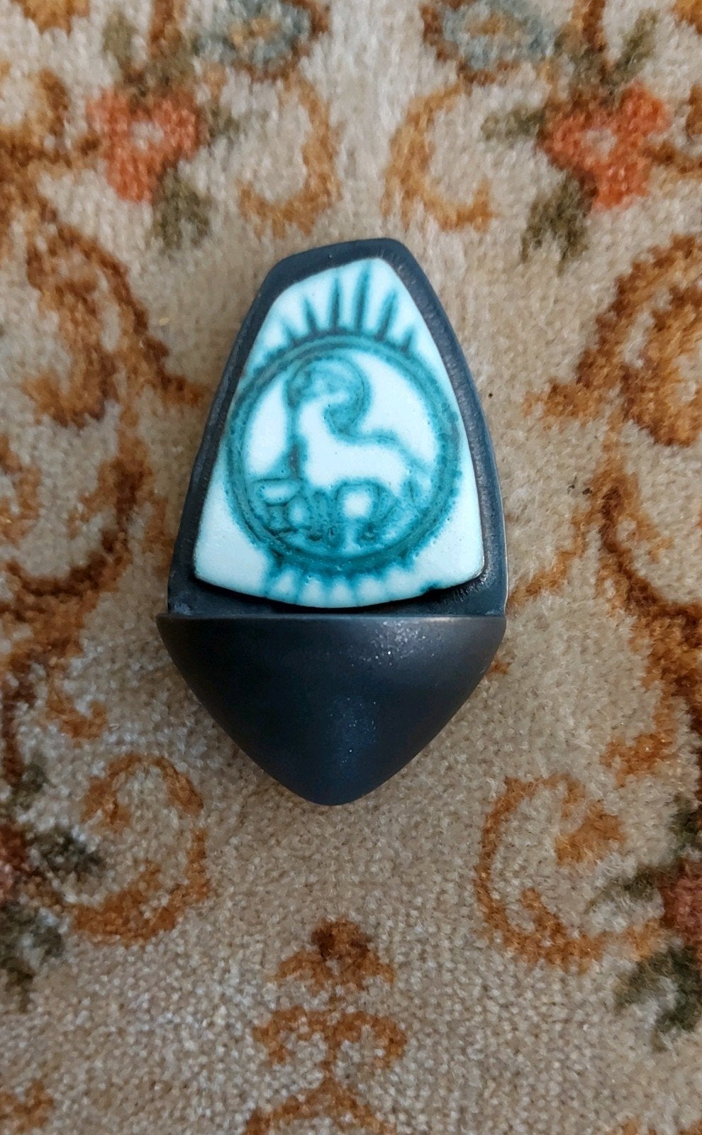 Prachtig Antiek wijwaterbakje met het Lam Gods, Antiek en Kunst, Ophalen of Verzenden