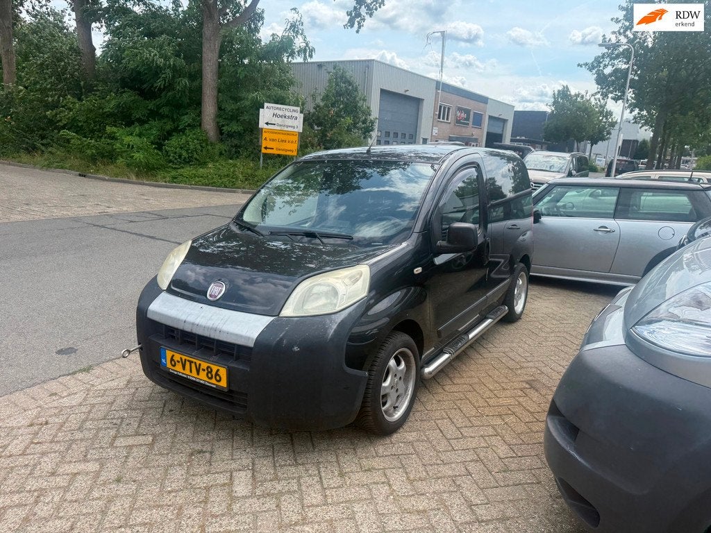 Fiat Fiorino 1.3 MJ SX motor probleem, Auto's, Bestelauto's, Voorwielaandrijving, Stof, Gebruikt, Zwart