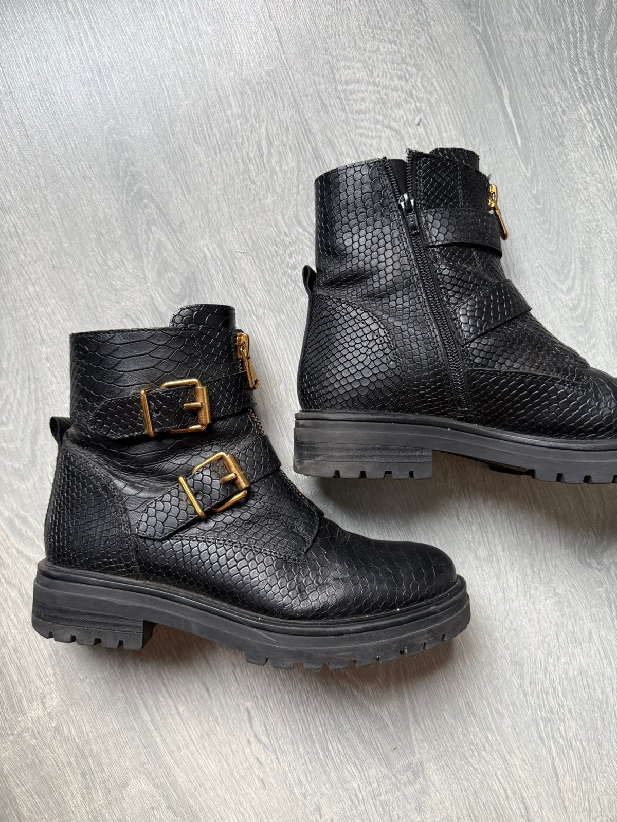 Omoda bikerboots 41, Ophalen, Zo goed als nieuw, Zwart