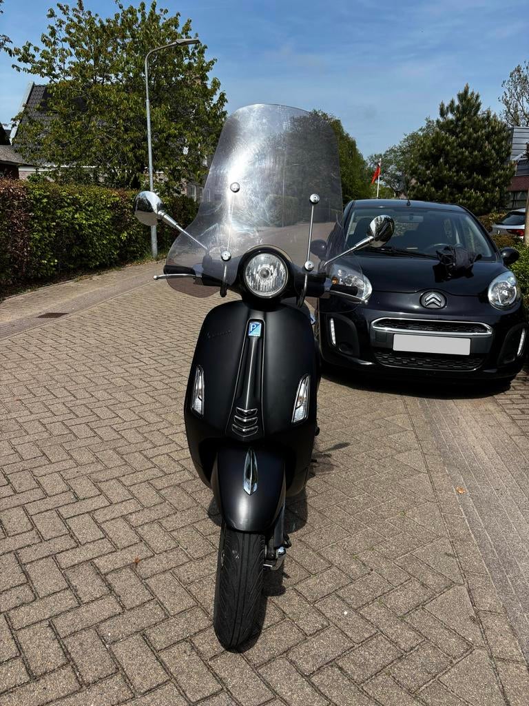 Scooter - Vespa Primavera 2015, Fietsen en Brommers, Ophalen, Gebruikt, Overige modellen, Maximaal 45 km/u