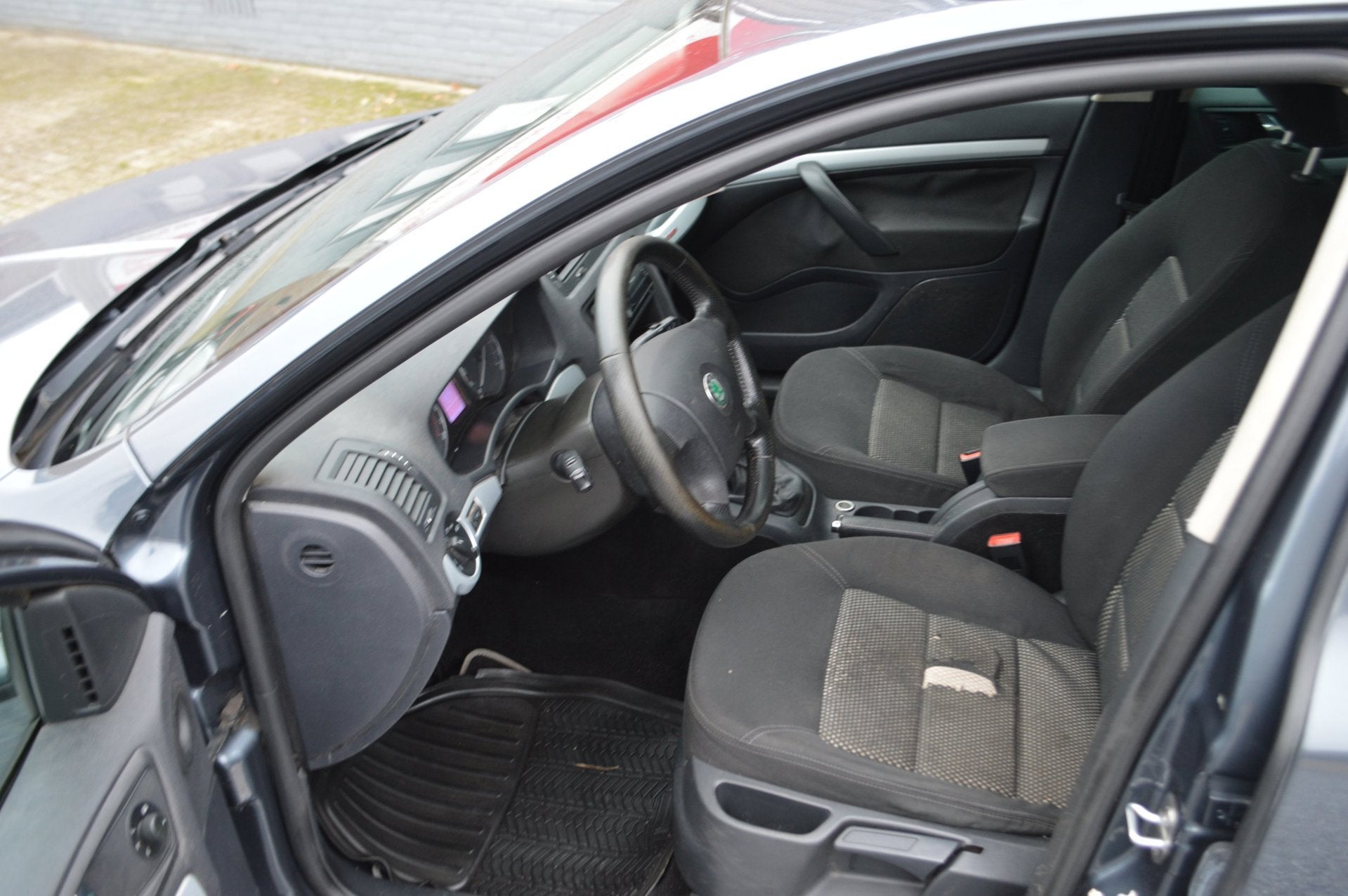 Skoda Octavia Combi 2.0 TDI Scout Airco | 4X4 | Trekhaak | J, Auto's, Stof, Gebruikt, 4 cilinders, 1505 kg