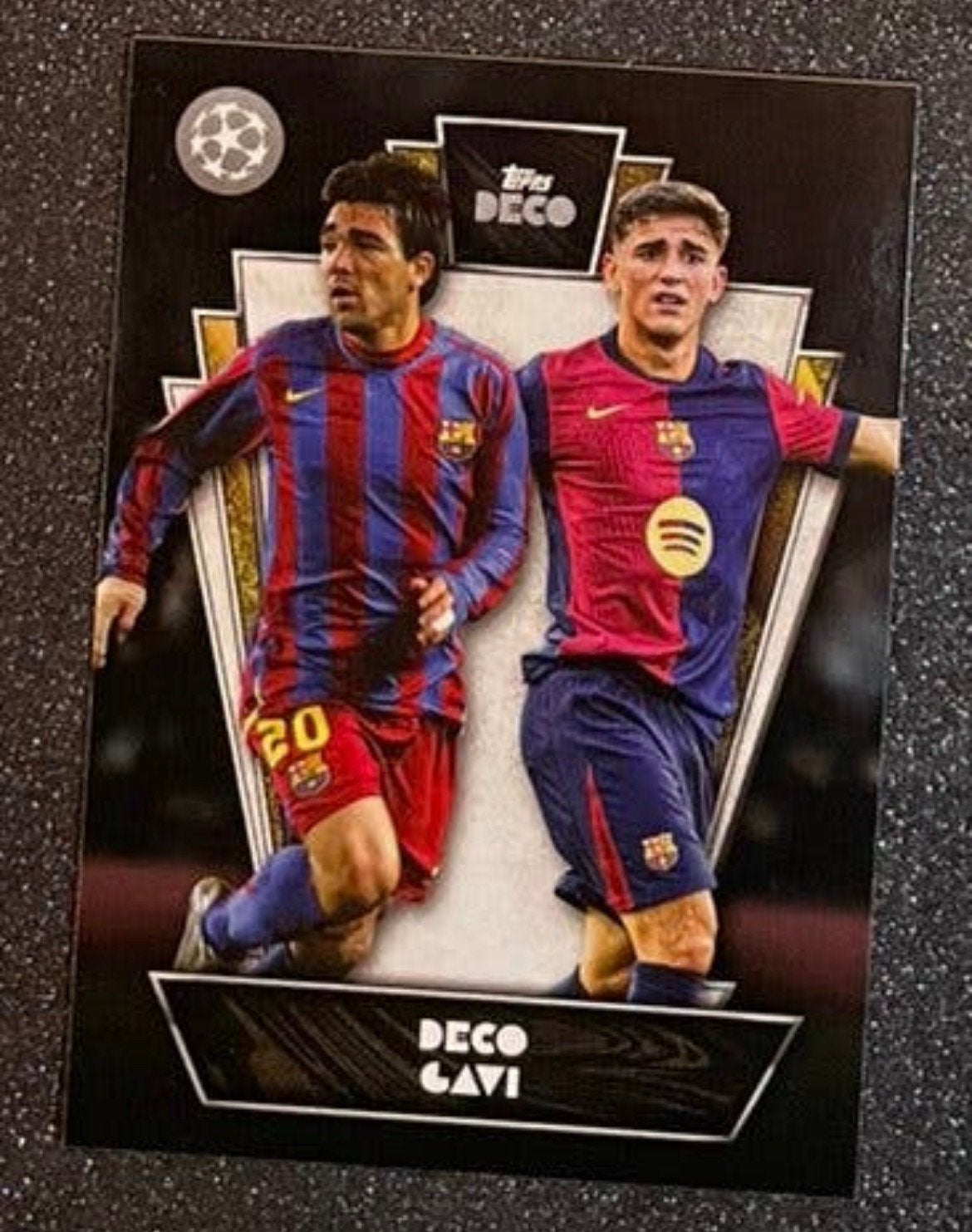 Topps DECO 2024    THEN & NOW    DECO/GAVI    FC BARCELONA, Verzenden, Zo goed als nieuw, Plaatje