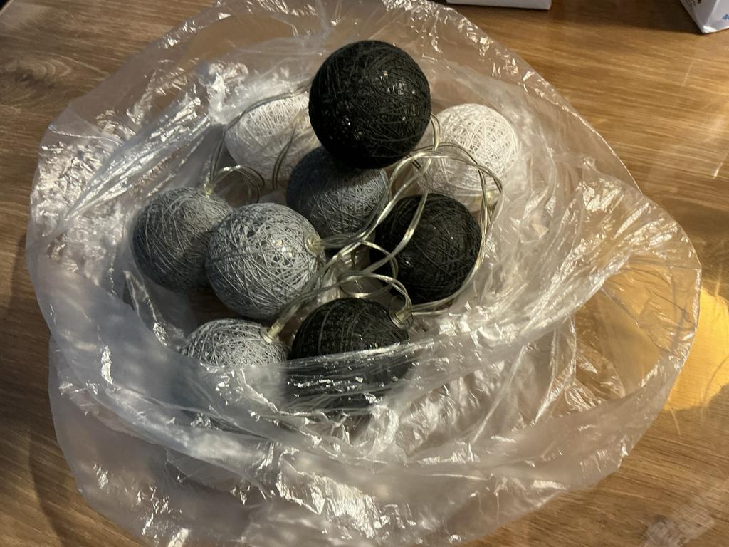 Diverse led licht ballen slingers, Ophalen of Verzenden, Zo goed als nieuw