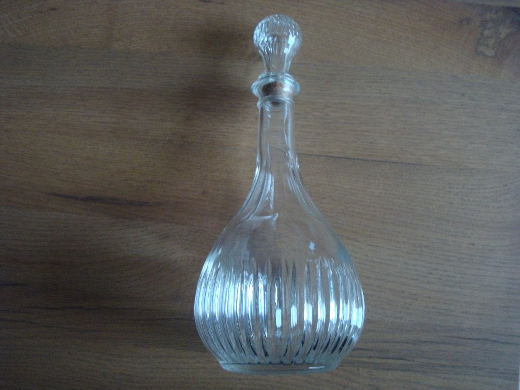 Karaf met glazen dop en kurk zo goed als nieuw, Overige typen, Ophalen of Verzenden, Overige stijlen, Glas