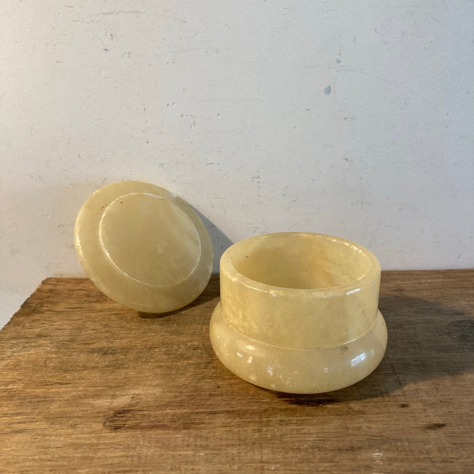 Vintage Albasten Potje / Sieradendoosje met Deksel, Ophalen of Verzenden