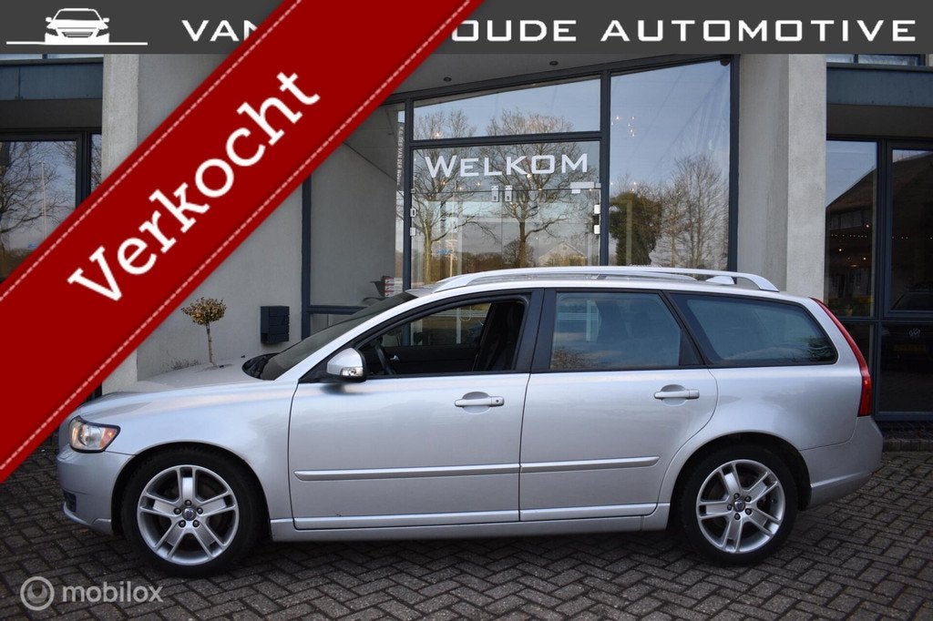 Volvo V50 1.8 Momentum '09 Leder|Cruise|Trekhaak, Auto's, Volvo, Bedrijf, V50, ABS, Airbags, Airconditioning, Alarm, Automatische klimaatregeling