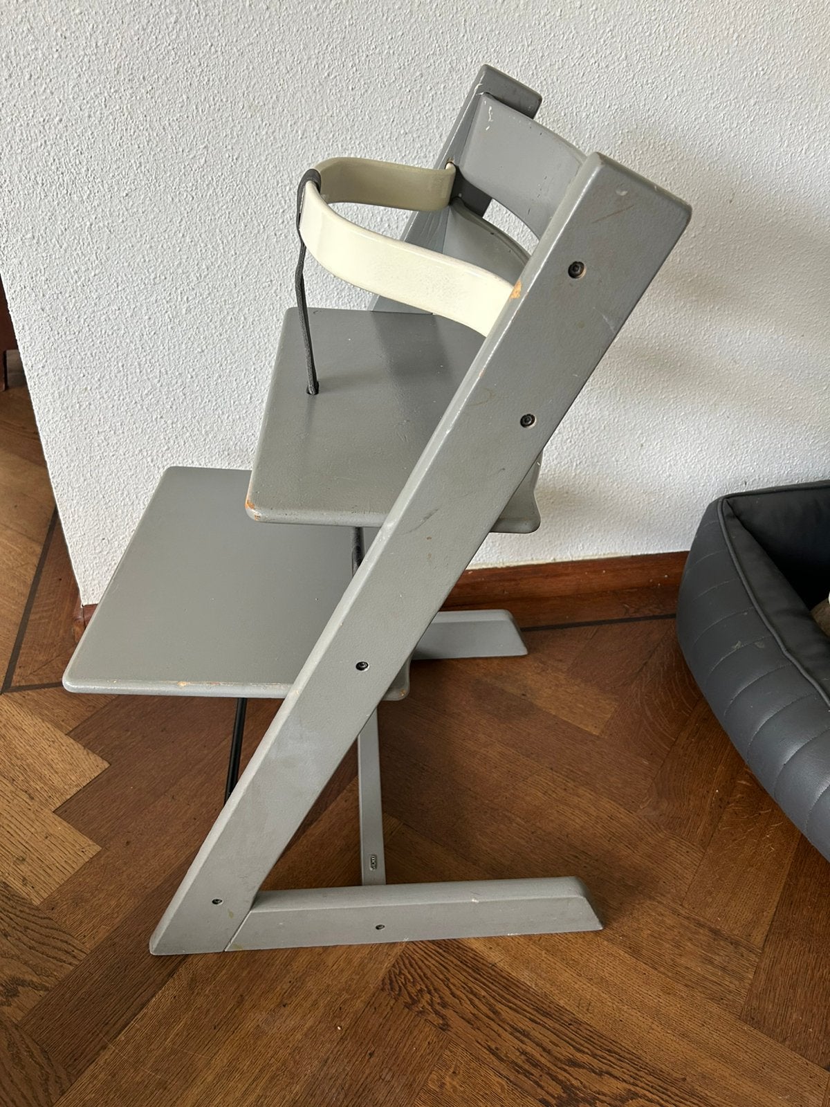 Tripp Trapp (Stokke) stoel oud model ( mist 1 schroef), Ophalen, Gebruikt, Meegroeistoel