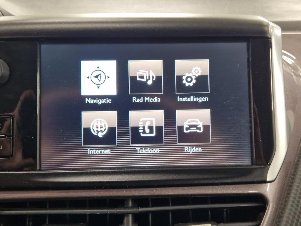 Foto 10 van Peugeot 2008 1.2 NAP 5D AIRCO TREKHAAK CRUISECONTROL BLUETOO