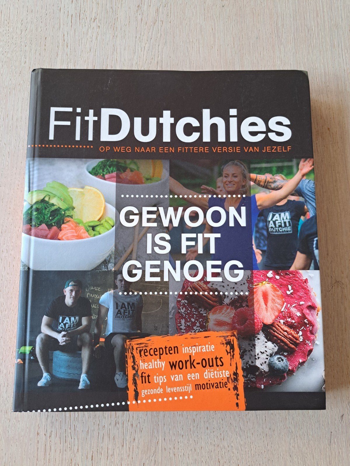 FitDutchies - Gewoon is fit genoeg, Ophalen of Verzenden, Zo goed als nieuw