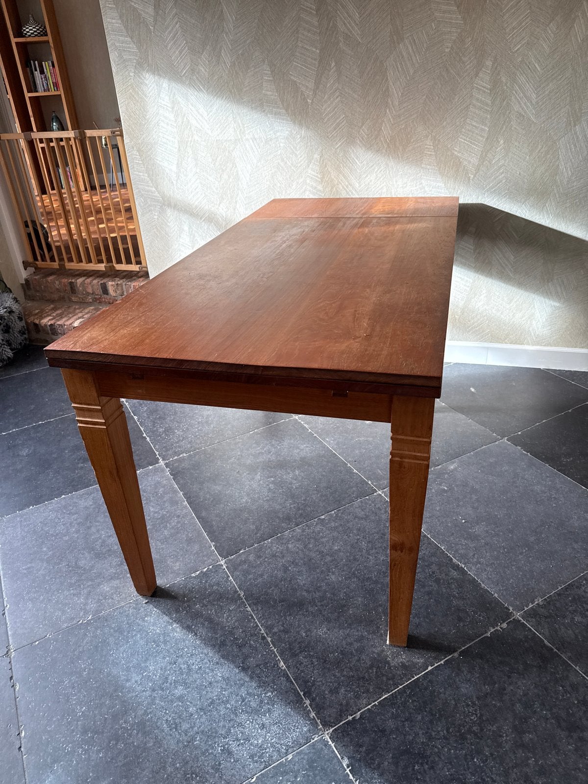 Uitschuifbare houten eettafel - Klassiek design, Gebruikt, 100 tot 150 cm, 50 tot 100 cm, Vijf personen of meer