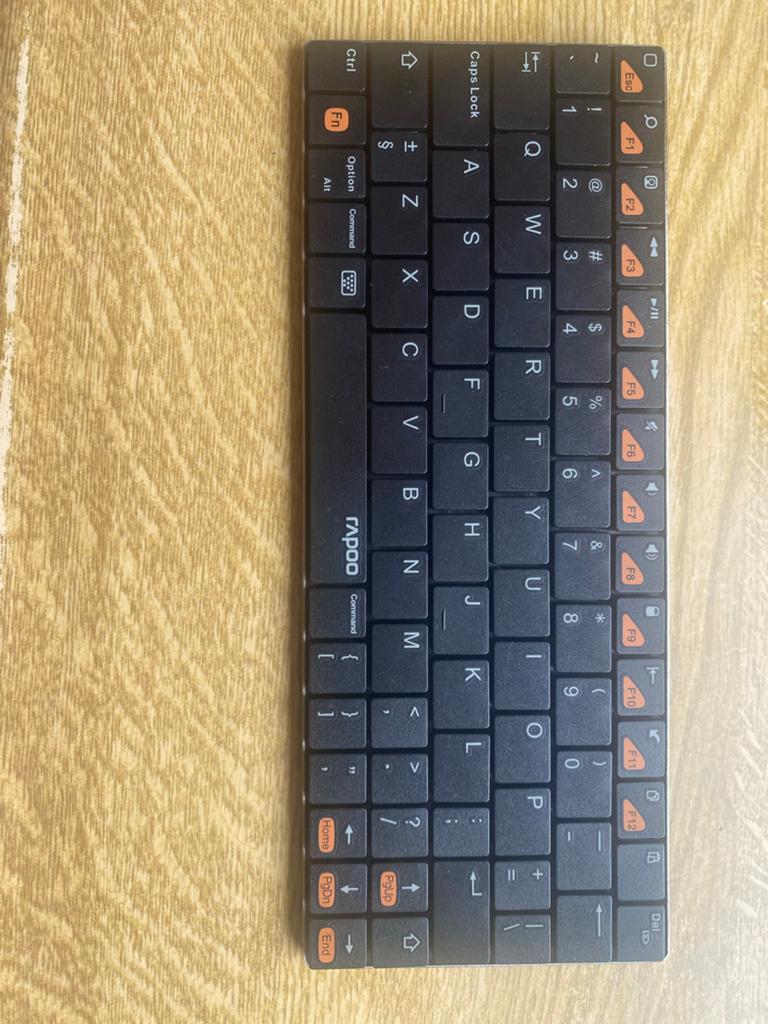 Rapoo draadloos toetsenbord voor iPad/iPhone, Ophalen of Verzenden, Qwerty, Zo goed als nieuw, Draadloos