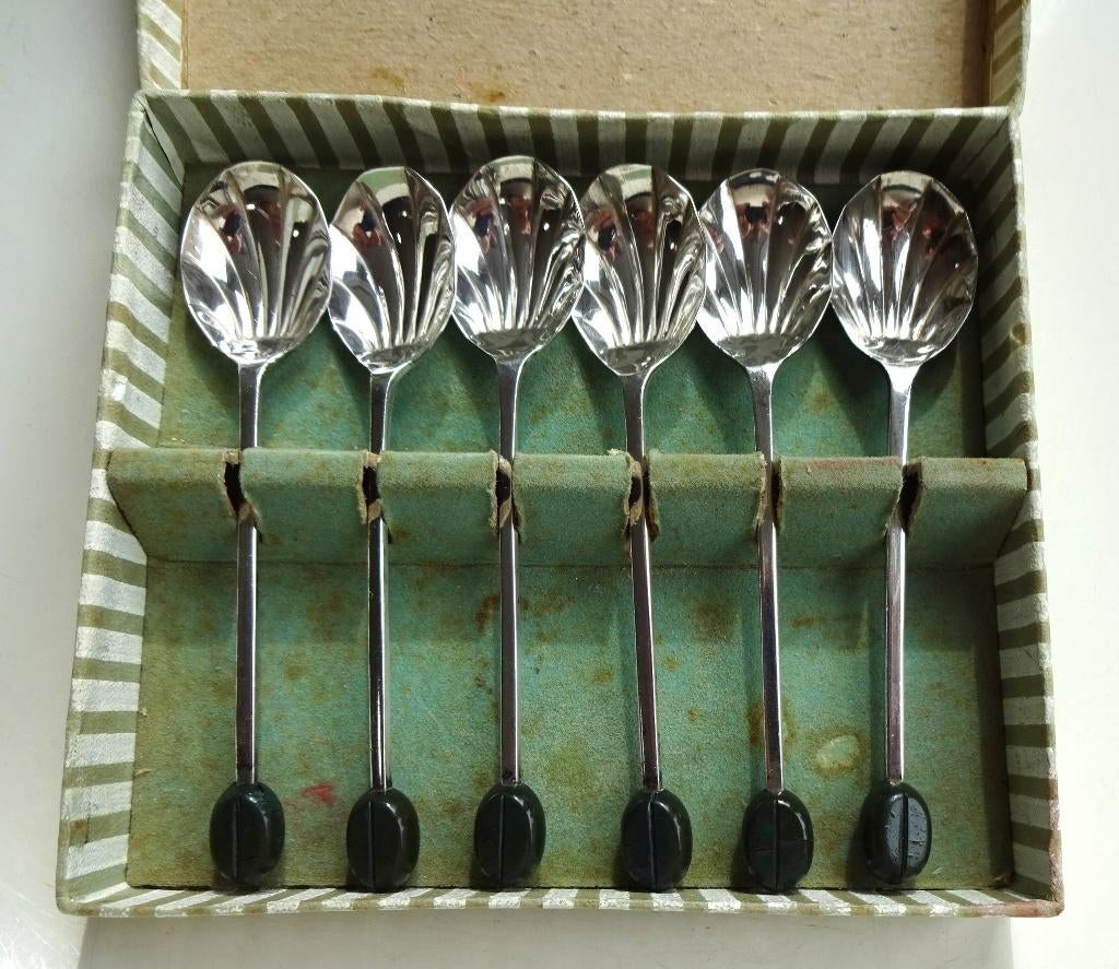 Art Deco verzilverde koffielepels in doos: bakeliet boontje, Ophalen of Verzenden